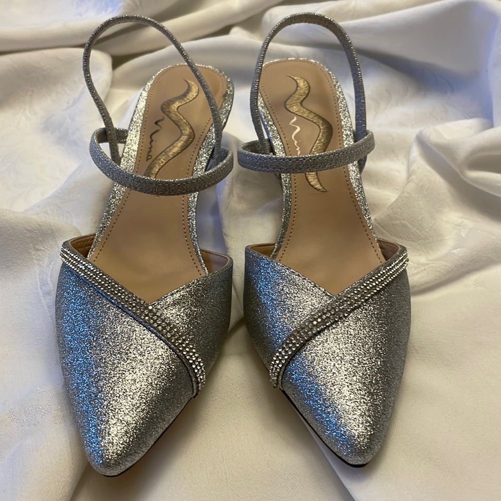 Nina silver sling backs, size 6 1/2